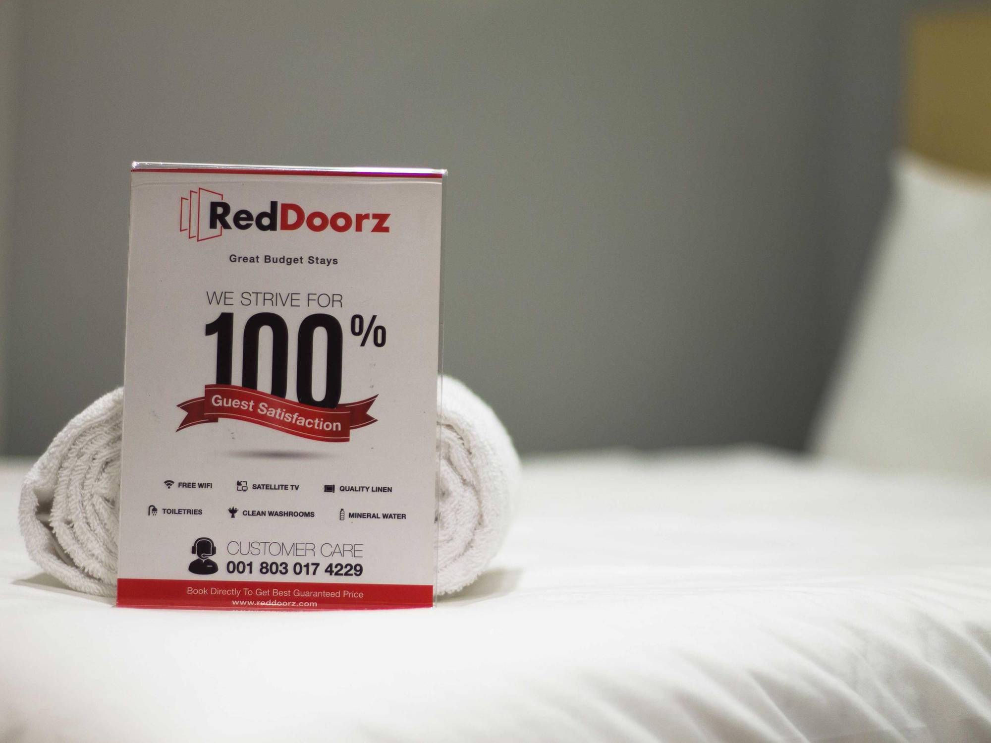 فندق Reddoorz @ Gegerkalong Girang باندونج المظهر الخارجي الصورة